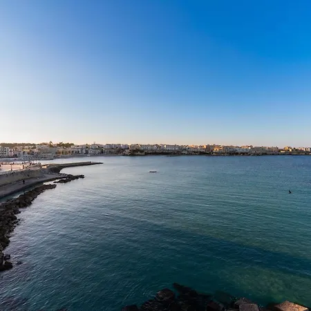 Alice's House * Otranto